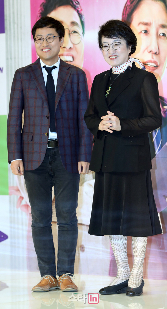 [포토]김상욱-김진애 '알쓸신잡, 새롭게 합류한 잡학박사'