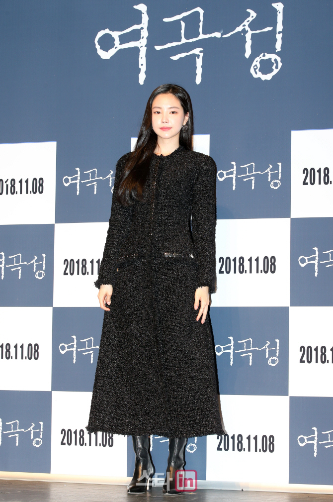 [포토]손나은, 영화 '여곡성'으로 첫 주연 도전!