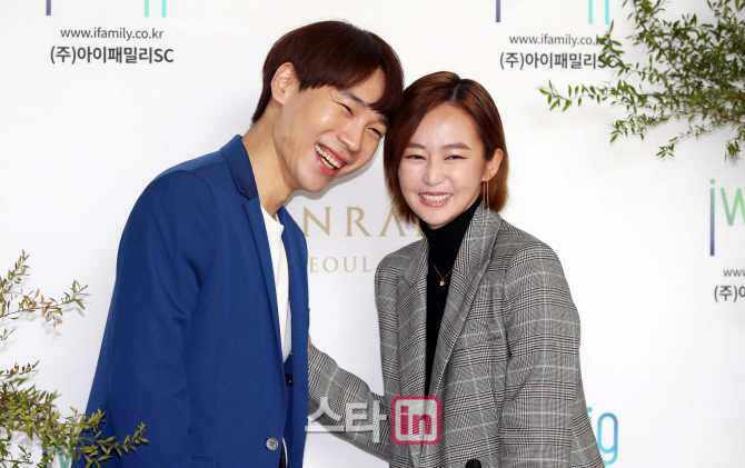 [포토]김여운-오초희 '축하해요~'