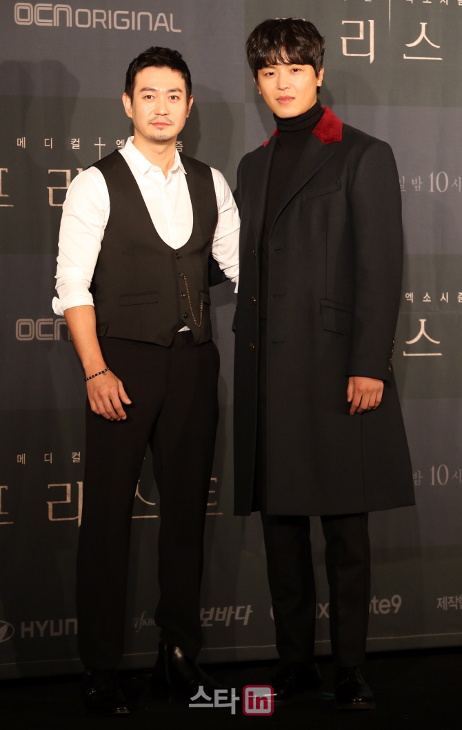 [포토]박용우-연우진, '우리가 엑소시스트'