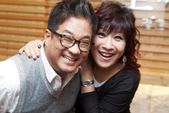 이무송·노사연 부부, 이름 딴 무사엔터 설립…“후배 양성”