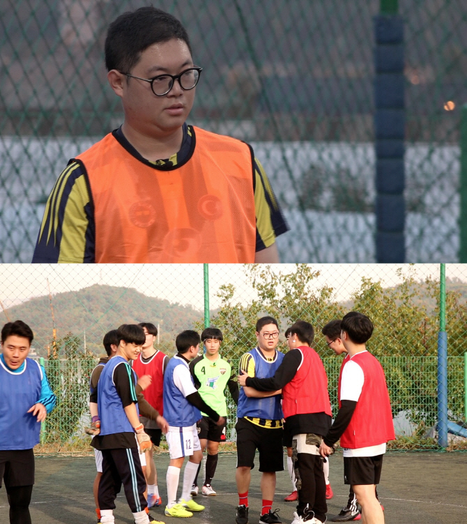 ‘축생축사’ 축구 크리에이터계 1인자 감스트, 실제 축구 실력은?