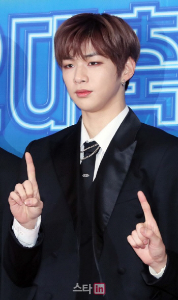 'MBC 방송연예대상' 강다니엘·화사 등 '화제의 인물' 총출동