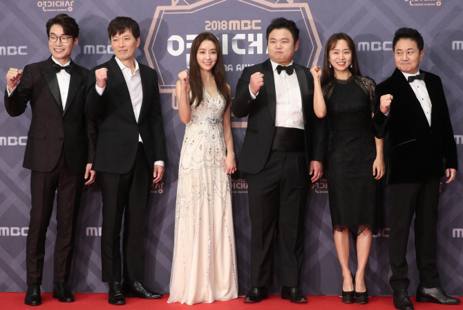 [포토] 한자리 모인 '검법 남녀'