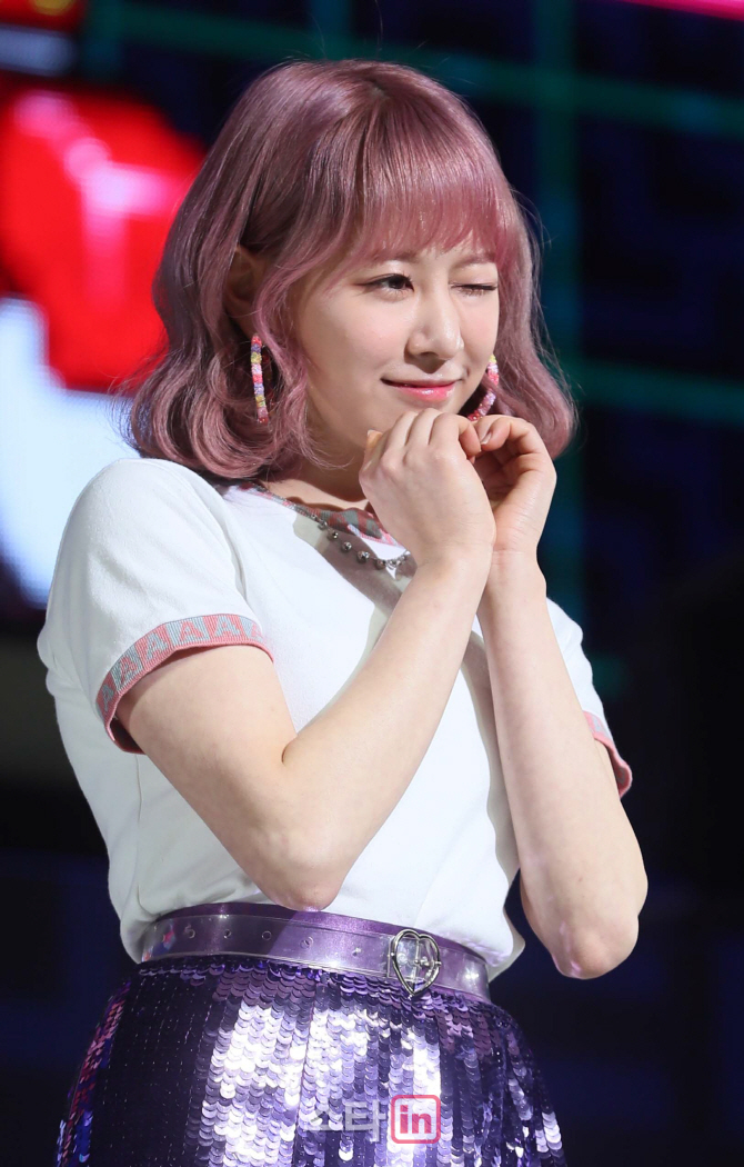[포토]보라 '귀엽게 손하트'