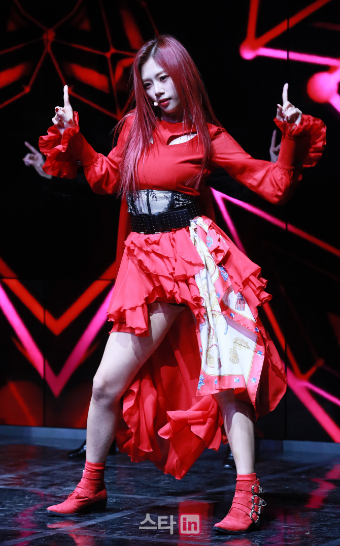 [포토]드림캐쳐 지유, '우리가 최고'