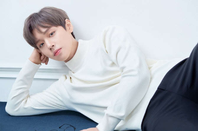 '발매 D-1' 박지훈, 홍콩 팬미팅 성료…신곡 리릭 티저 공개