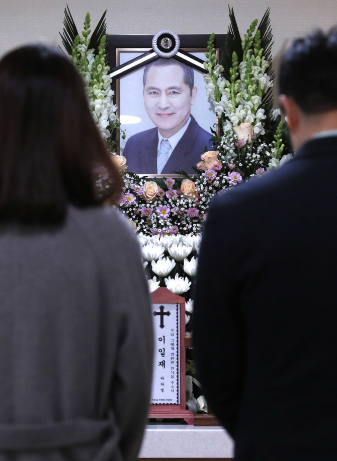 [포토] 하늘의 별이 된 배우 이일재