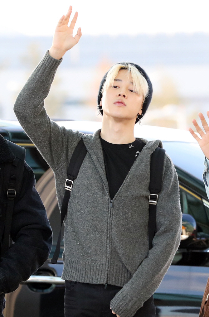 방탄소년단 지민, 미국 SNL 촬영차 출국