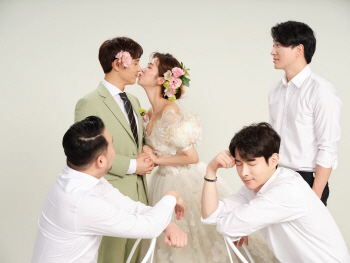 파란 에이스♡캣츠 김지혜, 6월 결혼…웨딩화보 공개