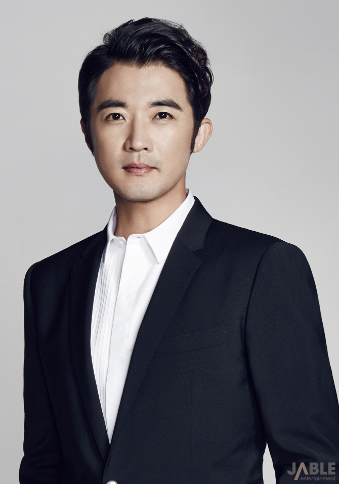 안재욱, 연극 ‘미저리’로 복귀…“성실한 연기로 보답”