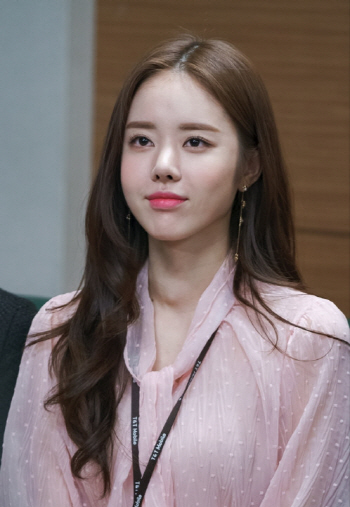 한지선, ‘초사랑’ 하차 수순…“금일(24일) 촬영도 취소”