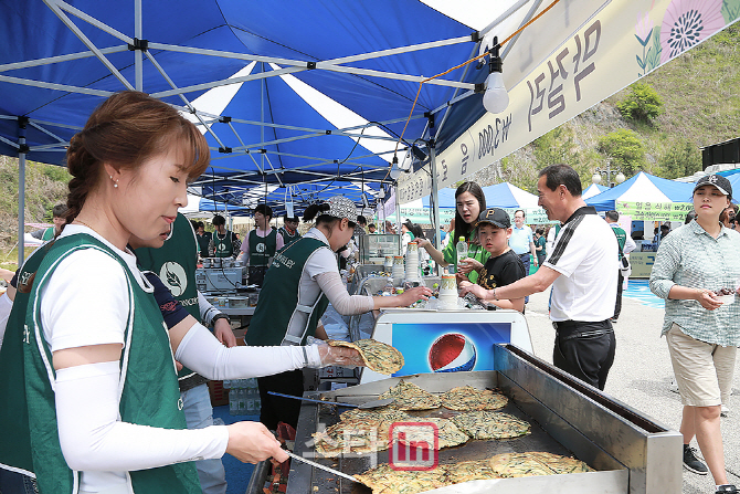 [포토] 서원밸리 그린콘서트 '금강산도 식후경'