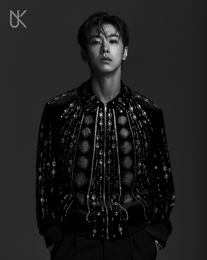 ‘솔로’ 유노윤호, 日오리콘 위클리 디지털 앨범 차트 1위