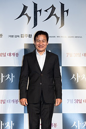 안성기 "중학생이 김상중 아니냐고, 더 열심히 하겠다"