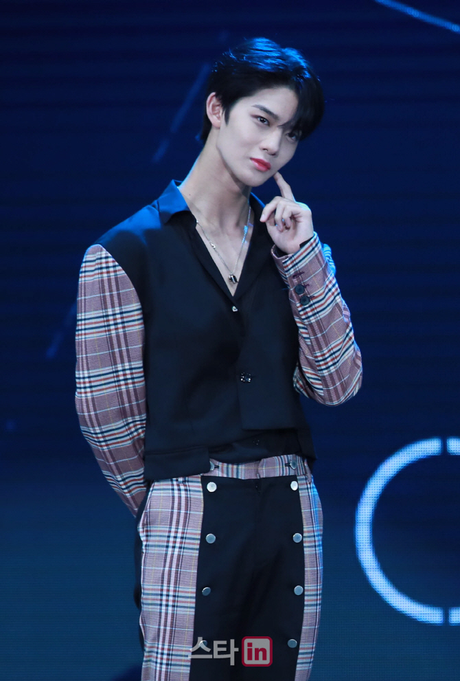 [포토]CIX 배진영, '상콤하게'