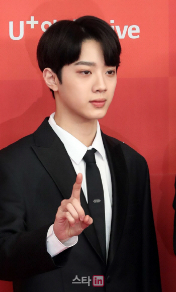 라이관린 "내 사람들 건드리면 가만 안둬" 경고 메시지