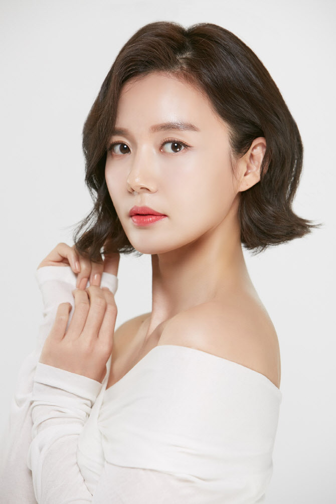 강세정, 빅보스엔터테인먼트 전속계약·이일화·황영희 한솥밥
