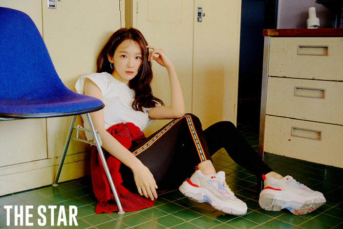 [포토]강민경, 역시 '사복 여신'