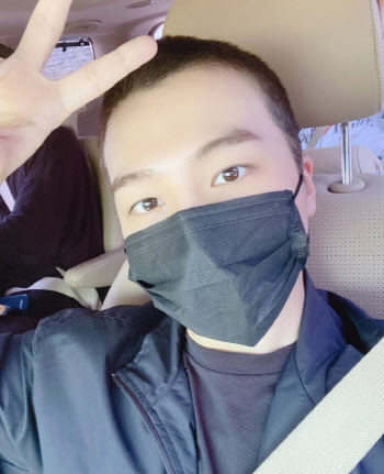 육성재·임현식·진호, 11일 나란히 육군훈련소行