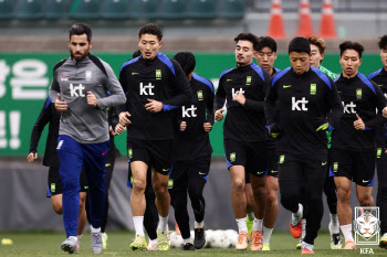 '  Aġ' ȫȣ, '¸+Ʈ2'  ´