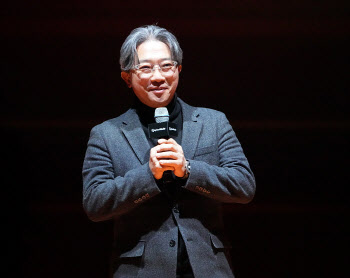 [����]���念 ��ǥ,������ �λ�� �̼ҿ� �Բ�