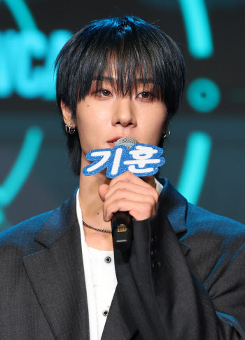 [����]�λ縻�ϴ� ĳġ���� ����