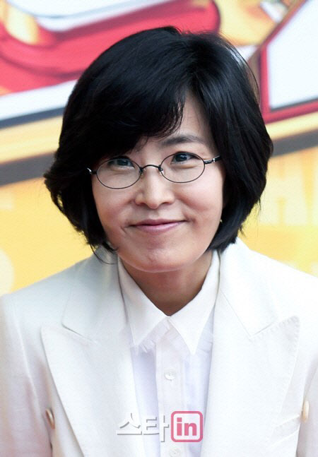 이선희, 두 번의 이혼 아픔 딛고 '가수'로 컴백 [종합]