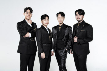'팬텀싱어3' 우승 라포엠 "'케미' 남달라…오래가는 팀 될 것" 