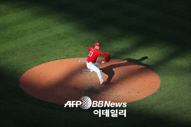김광현, 시범경기 마무리투수 데뷔전...1이닝 KKK 완벽투