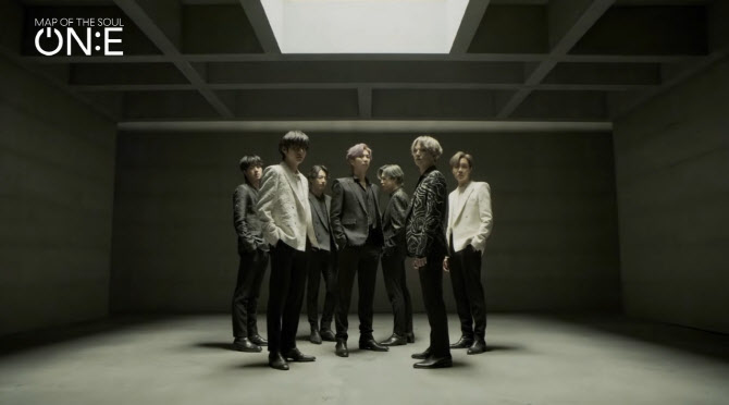 방탄소년단, 10~11일 온라인 공연…"'방방콘' 제작비 8배"