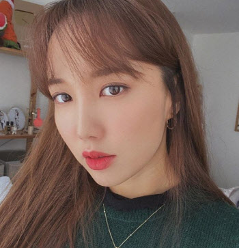 국가비, 격리기간 중 생일파티 영상 올려 뭇매