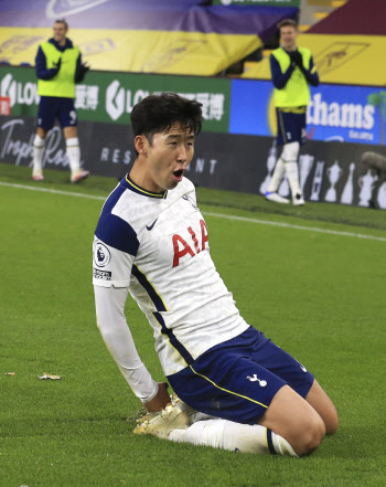 손흥민, 리그 8호골 터뜨려 승리 견인...EPL 득점 단독선두