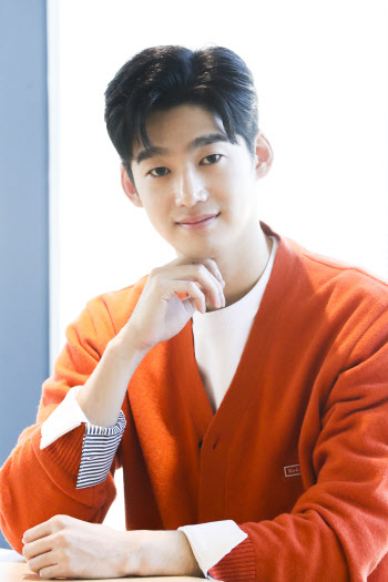 '누가 뭐래도' 송정민 "돌아가신 어머니에게 자랑스러운 아들 될 것"(인터뷰)