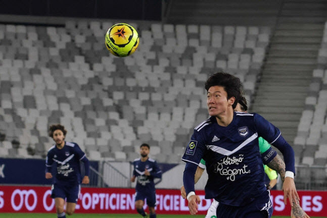 '황의조 시즌 2호 도움' 보르도, 로리앙에 2-1 승리