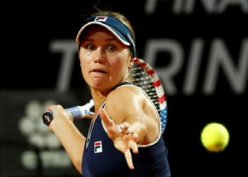 케닌·스비톨리나, WTA 투어 개막전 아부다비오픈 8강서 탈락