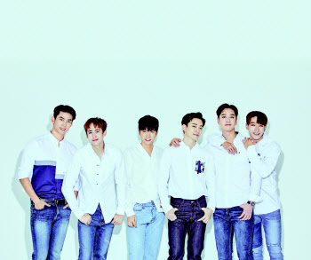2PM "군백기 끝, 완전체 컴백"