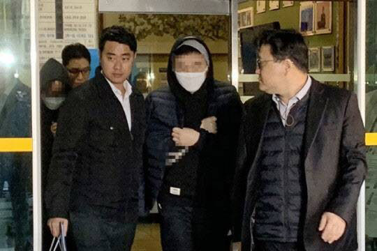 '프듀 조작' 안준영 PD, 징역 2년 확정