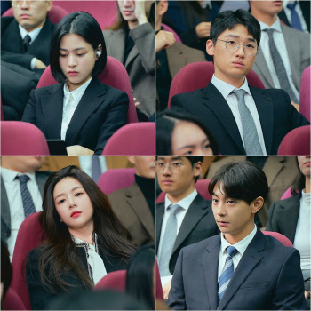 '로스쿨' 이수경x이다윗x고윤정x현우 4人 4色 스틸 공개