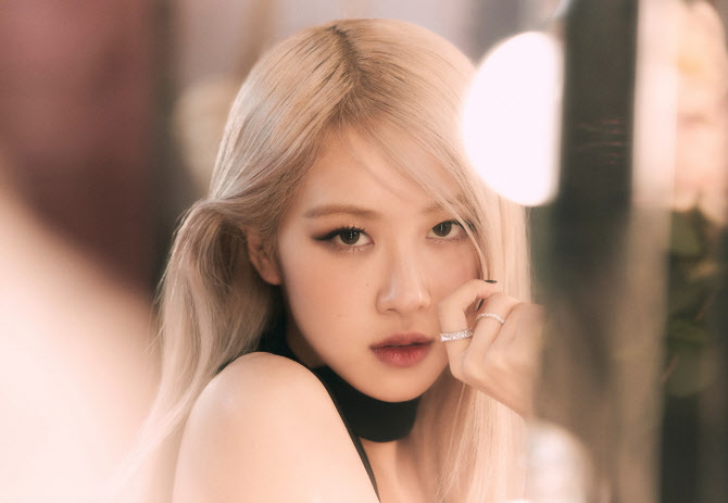 블랙핑크 로제, 스포티파이 24시간 스트리밍 韓 솔로 최고 기록