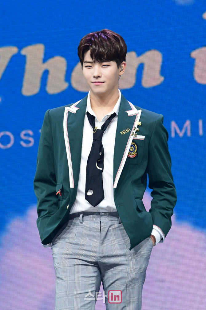 [포토]고스트나인 손준형, 부드러운 미소