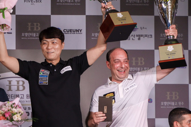 '환상의 콤비' 허정한-산체스, 인터불고 WGP 슛아웃 복식 우승