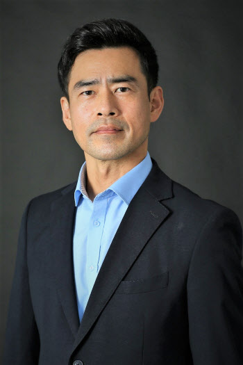 한창현, 웹드라마 '인턴파서블' 주인공 캐스팅