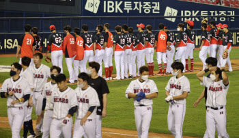 KIA-두산, 총력전 끝에 5-5 무승부...키움-롯데전 노게임