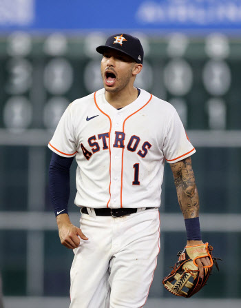휴스턴, ALCS 1차전서 보스턴에 5-4 승리