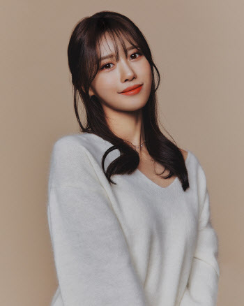 러블리즈 이미주, 유희열 품으로…안테나에 새 둥지