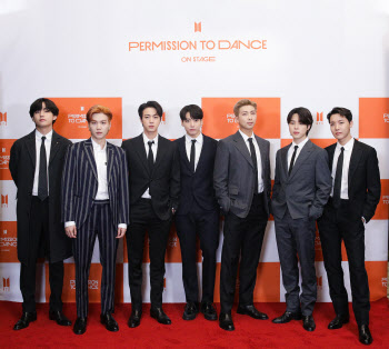 방탄소년단, 골든디스크 인기상 영예 