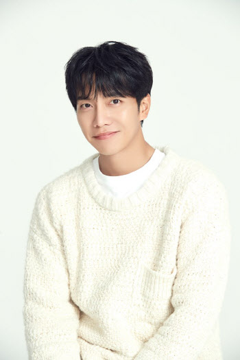 이승기, 재활 아동 위해 1억 원 기부…누적 2억 원 후원