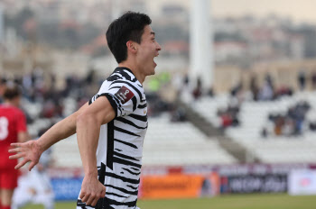 '조규성 결승골' 한국, 레바논 원정 1-0 승리...WC 본선행 눈앞