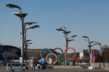 한국, 개회식 참석 선수 11명으로 축소